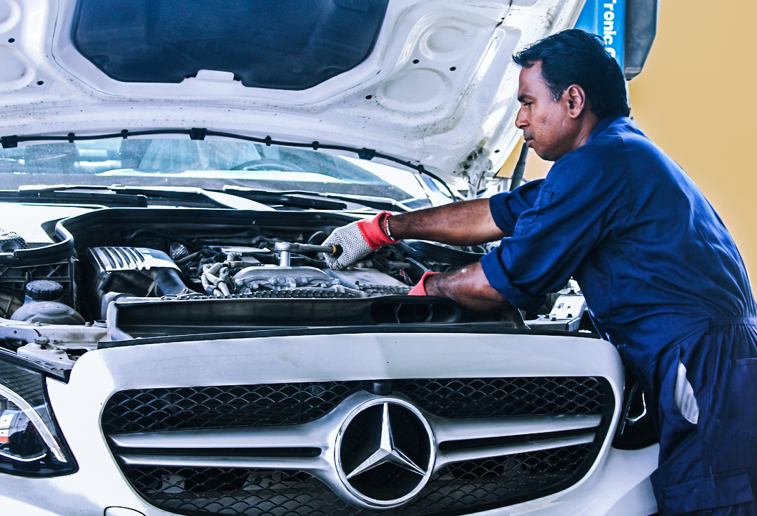 Mercedes engine service